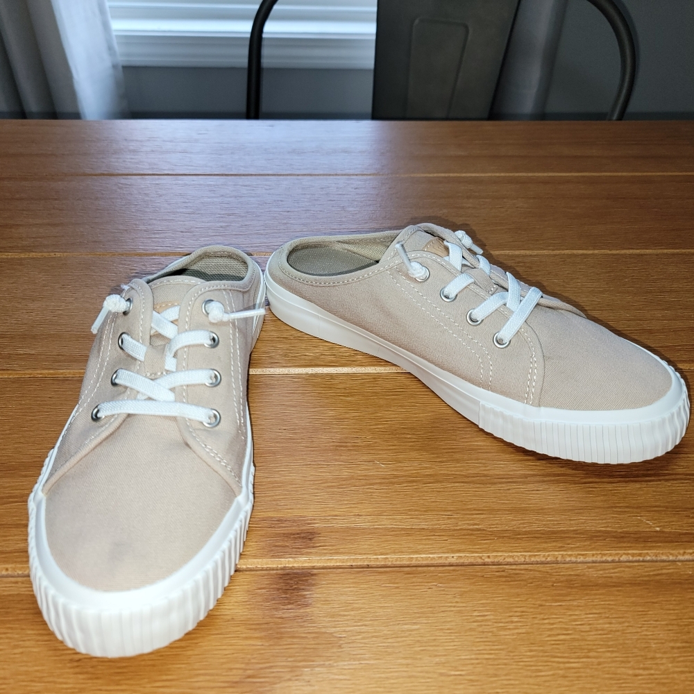 Timberland Canvas Mule Sneakers - Size 6.5 - Picture 2 of 7